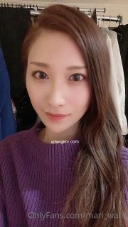 颜值不错爆乳妹子自摸奶子呻吟娇喘 脱下内裤抖动屁股非常诱人 很是诱惑喜欢不要错过