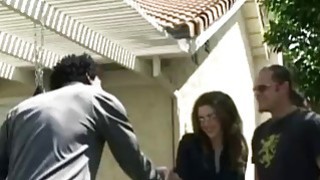 隧道电影ktv真实选妃，换了3次，选俩爆乳小姐姐交换做爱（下面看她俩的联系）